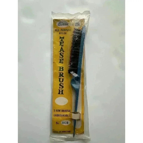 Vintage Styling Nylon TEASING Brush RETRO 1960'S or 1970’s Unopened Rare - Picture 1 of 4